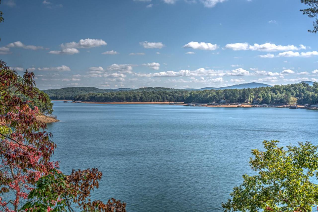 Lodge On The Lake Blue Ridge Exterior photo